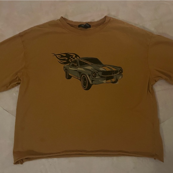 women’s oversized long-sleeve tee - Picture 3 of 3